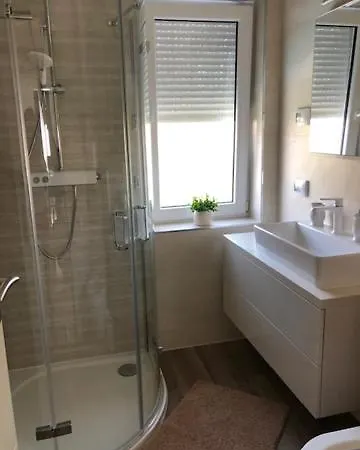 Leneda With Pool * Pula