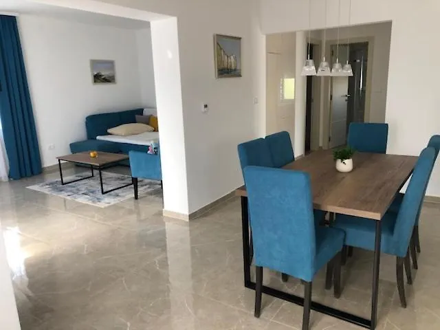 Leneda With Pool * Пула